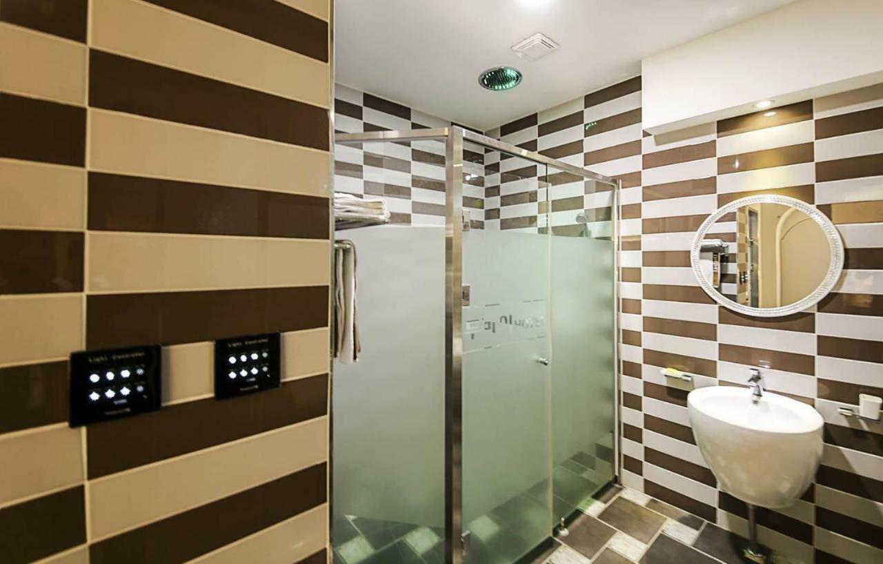 Dubai Hotel Cheongju Ngoại thất bức ảnh