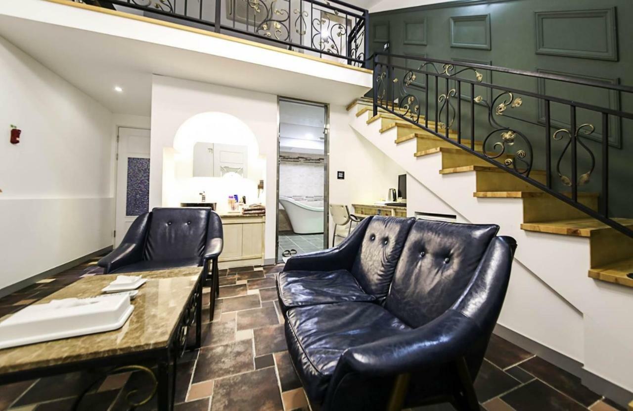Dubai Hotel Cheongju Ngoại thất bức ảnh