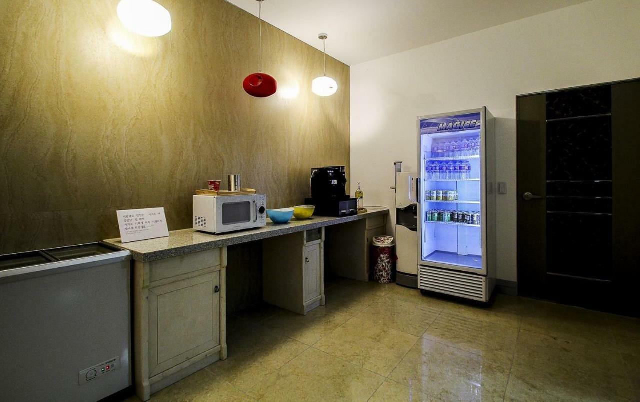 Dubai Hotel Cheongju Ngoại thất bức ảnh