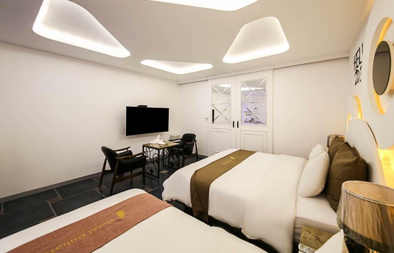 Dubai Hotel Cheongju Ngoại thất bức ảnh